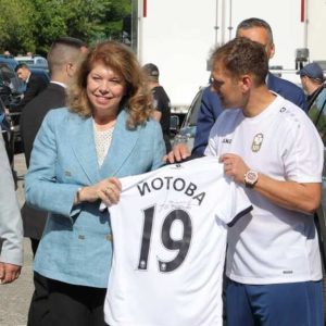 Йотова на „Мача на надеждата“ в Бургас: Имам си фаворти за Световното