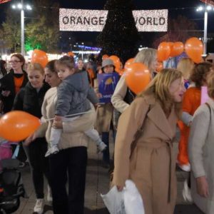 Оранжево шествие в Бургас срещу насилието над жени