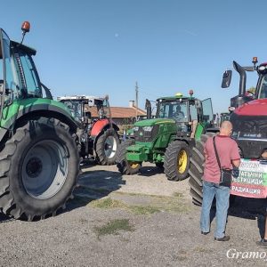 Четири пътни отсечки в Бургаско затваря протестът на земеделските производители